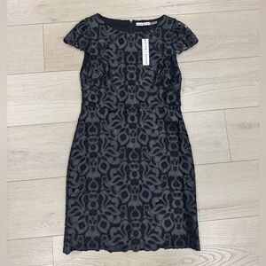 Alice and Olivia Black Formal Lace Short Sleeve Sheath Dress